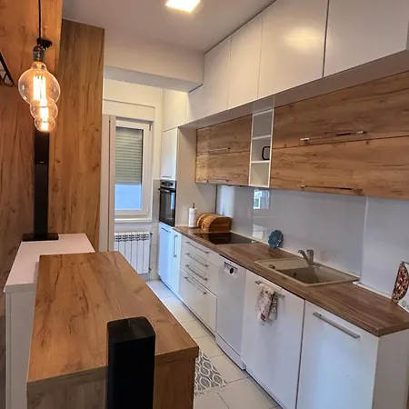 דירה Cozy Cinema